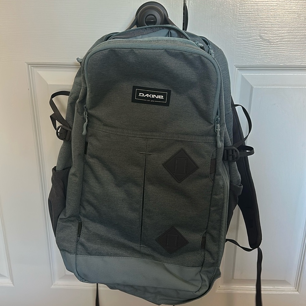 Split Adventure 38L Backpack
